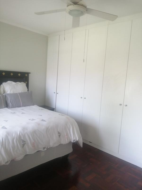 To Let 2 Bedroom Property for Rent in Kenilworth Western Cape